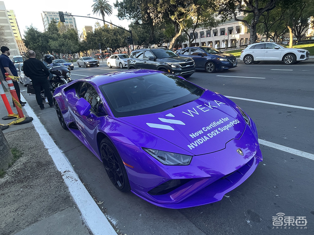 现场采访黄仁勋：20个灵魂问题，谈GPU定价和中国出口，怼AGI时间表