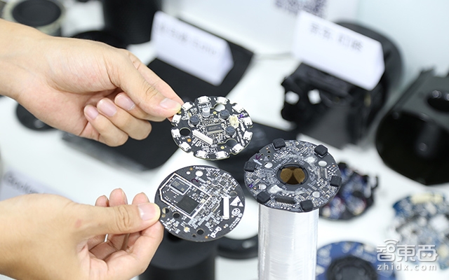 大!拆!机!全球四大智能音箱首拆 扒开产业真相