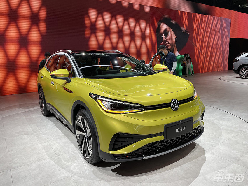 今年最后一场汽车盛会！奔驰最豪SUV开卖，大牌纯电车扎堆亮相