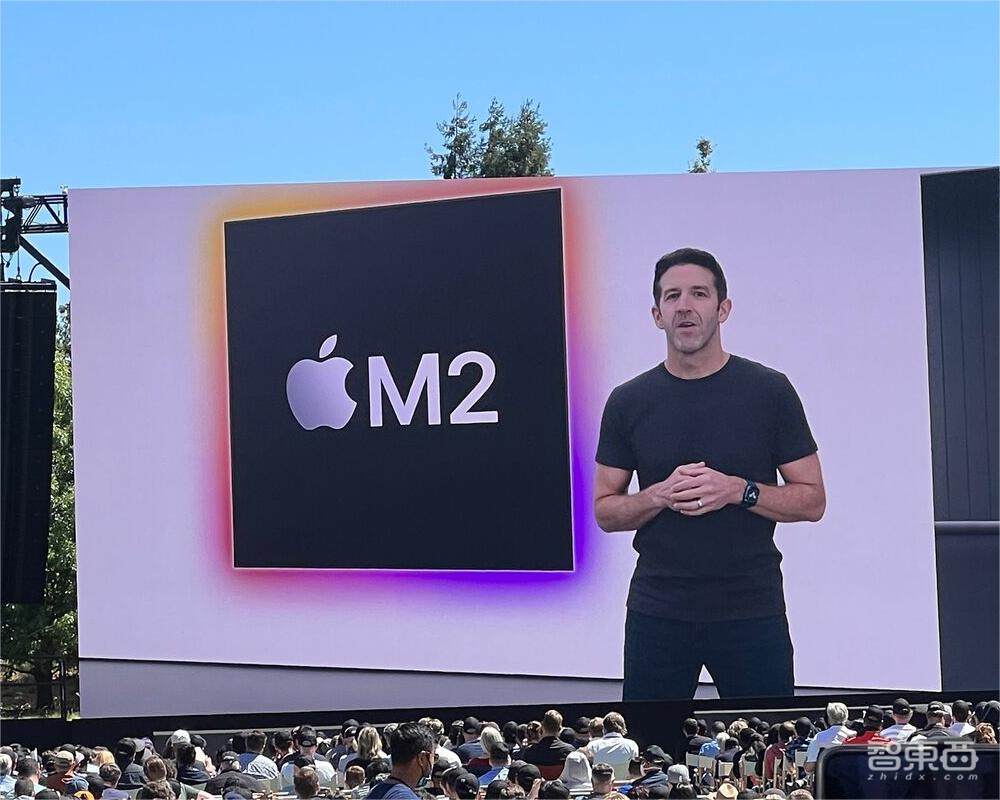 苹果CEO接班人最新曝料!黑马出现,比库克年轻15岁,加入苹果23年