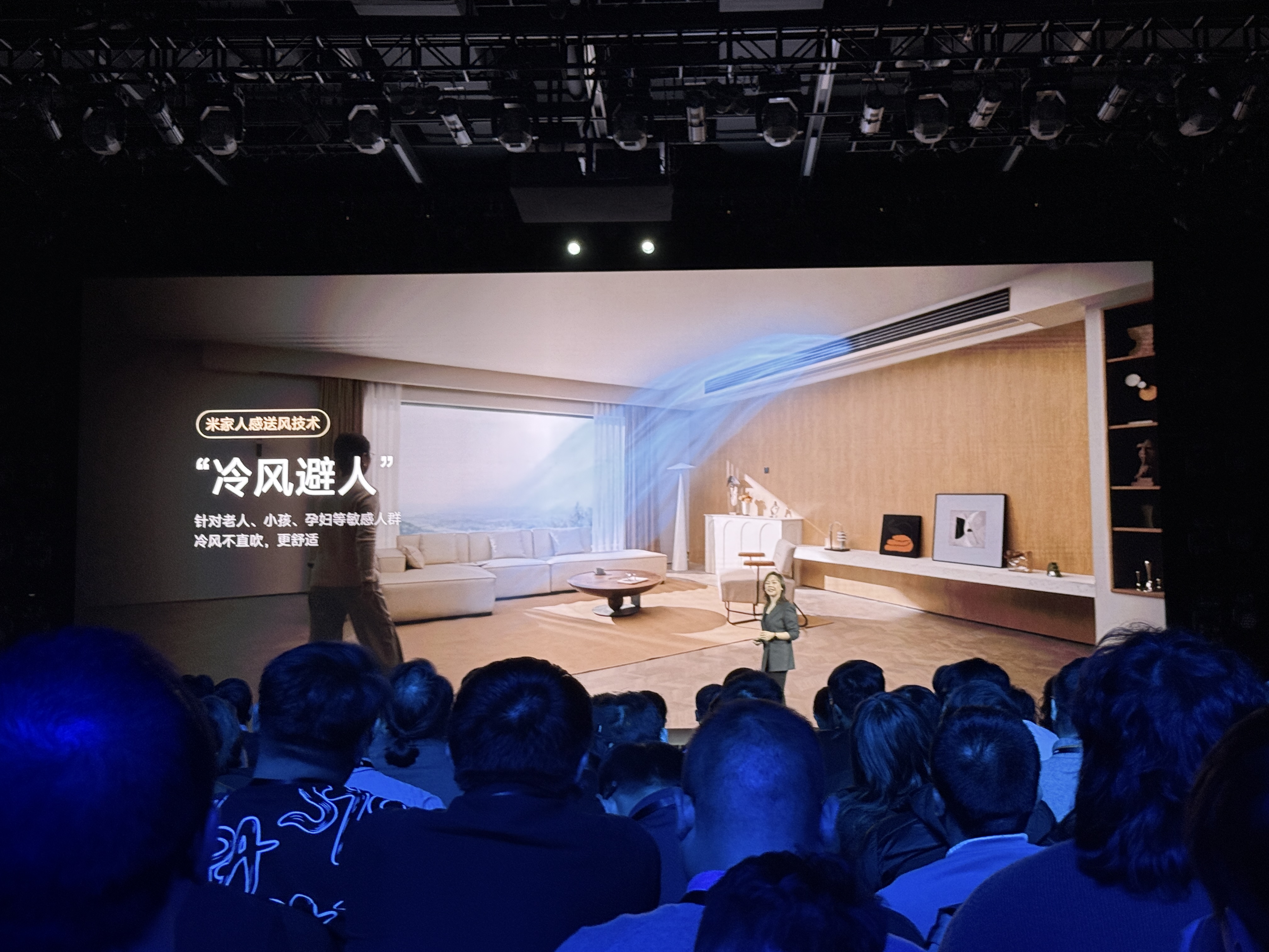 只比普通版贵500！徕卡红标附体小米17 Ultra，首发光学变焦长焦