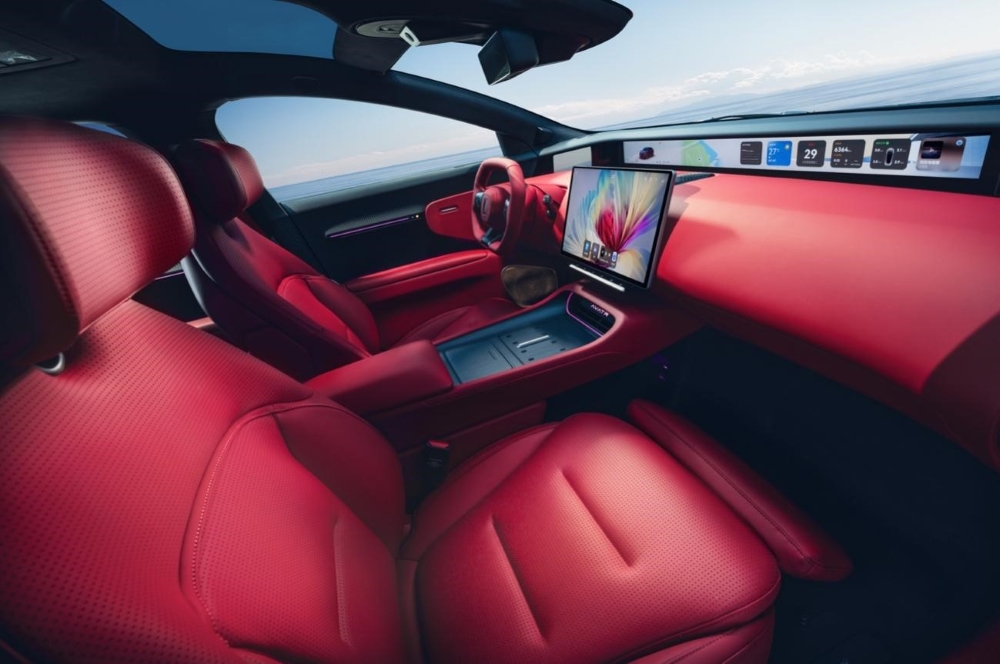 新款阿维塔12限时25.99万起售!全系标配三激光雷达,增程纯电双动力可选