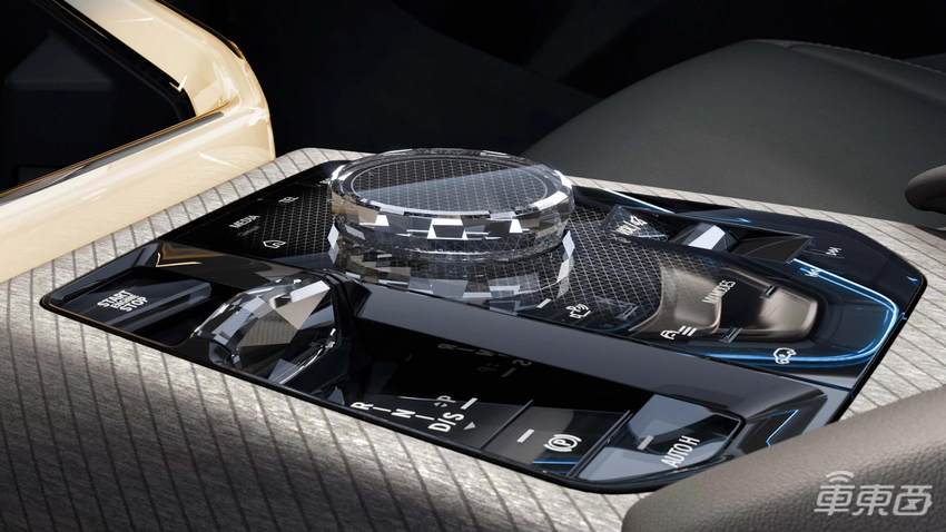 宝马最畅销SUV，全新X3长轴版全球首发，更大更靓更有趣