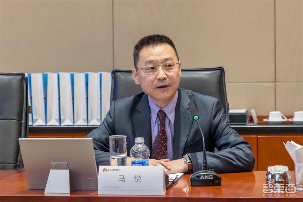 任正非亲自督导!华为新“四大军团”起底