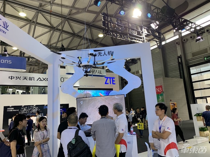 5G车联网大阅兵：华为、高通争秀V2X 电信移动发力远程驾驶