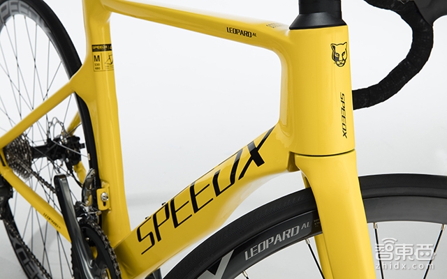 智能系统成标配 野兽骑行发布两款自行车新品