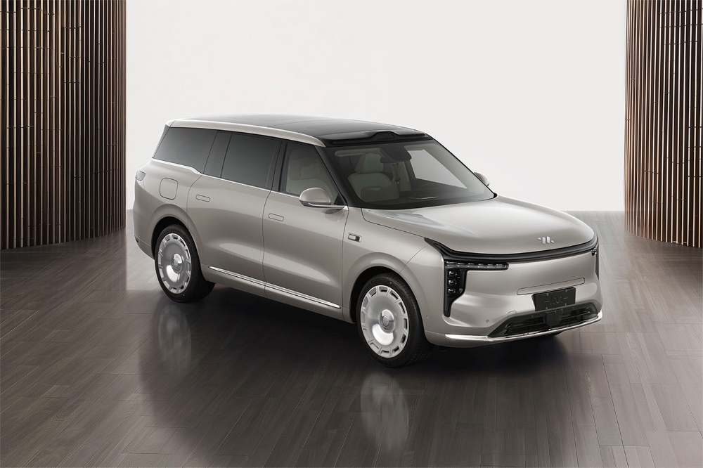 华为系连上三款车,特斯拉两大车型更新!7月工信部车展重磅新车解读