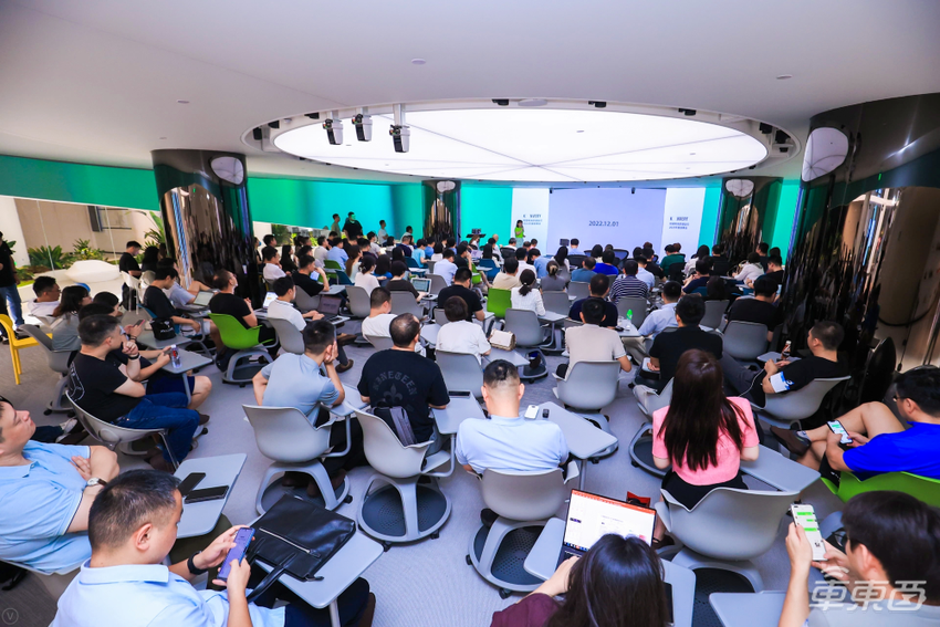 恺望数据Pre-A轮获千万级别投资，发布自动化AI数据产线