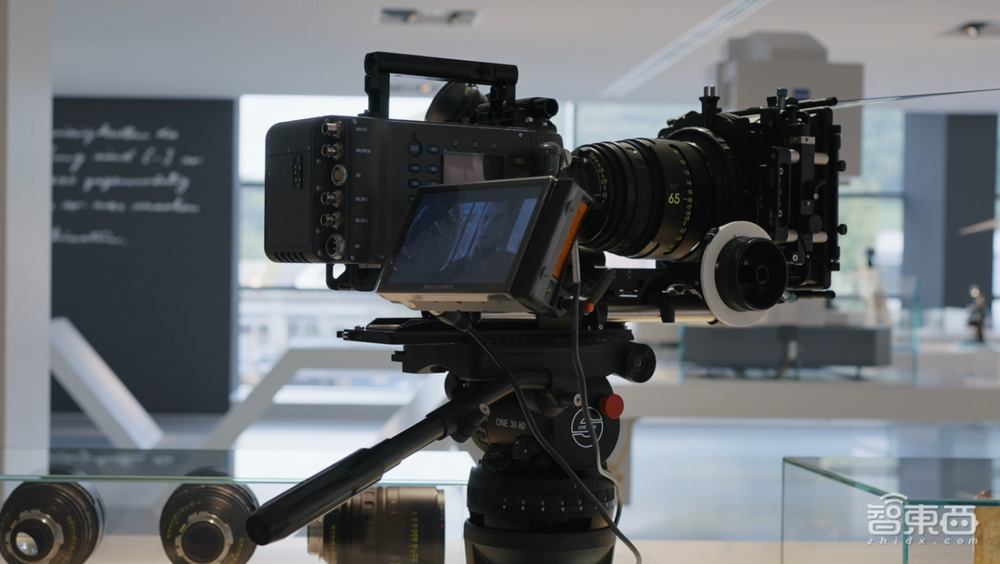 联合实验室首次揭秘！“让普通人拍大片”这事，vivo一做就是十年