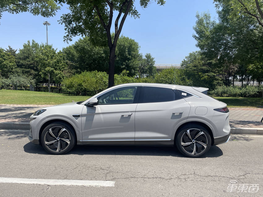 试驾腾势N7：辅助驾驶达到主流水准，正在补上最后一块短板