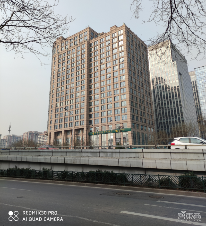 “显微镜”也能放上手机,没有高刷的红米K30 Pro算不算旗舰?