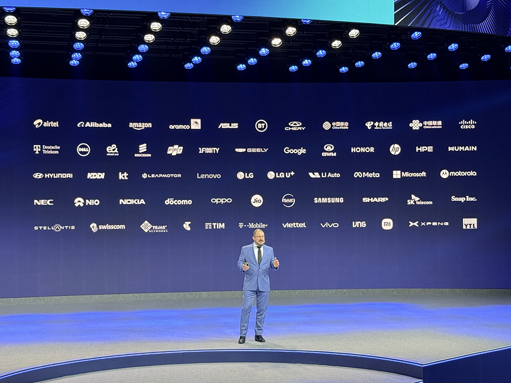 豪赌6G商用！高通一口气拉来58个盟友，执行副总裁详解6G与AI融合