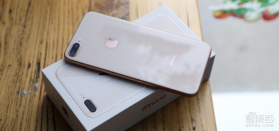 iPhone 8／8 Plus体验：一个时代的完美收官！