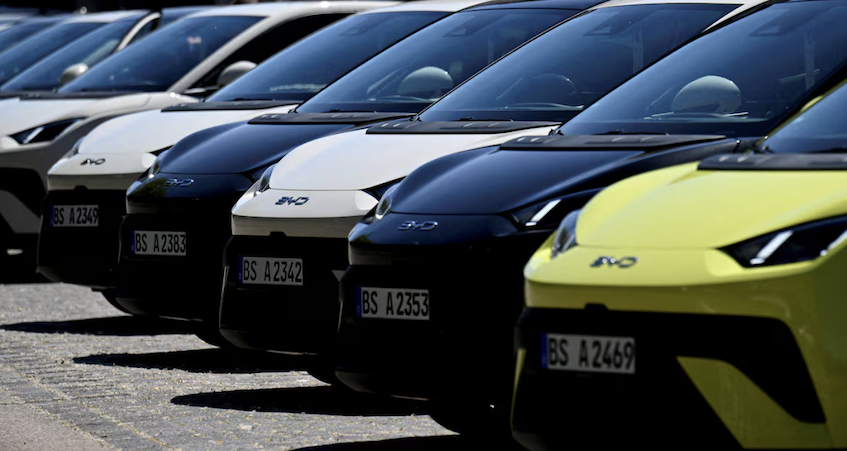 中国车企攻入欧洲！比亚迪猛增4倍，吉利上汽冲上月销前十