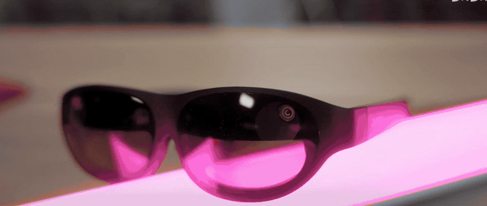 元宇宙金钱游戏：谁沾谁火，63笔融资超百亿