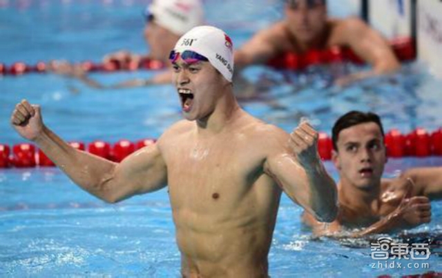 苹果三星专利战拼疯了 光是橡胶才拯救不了那些年你进水的手机 | 智能内参