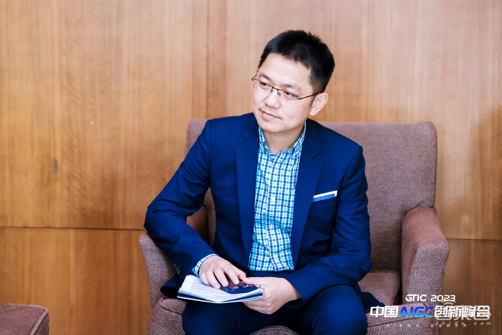 ChatGPT如何掀起科技革命？从科学家到投资人，掏出满满硬核干货