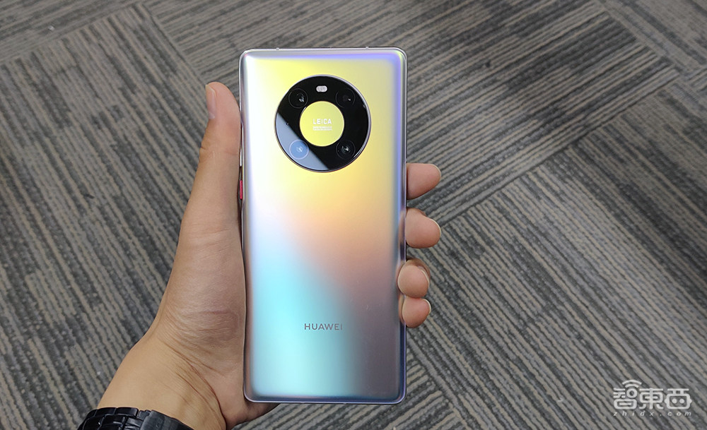 華為Mate 40 Pro強到無死角？一周深度體驗看到底Pro在哪