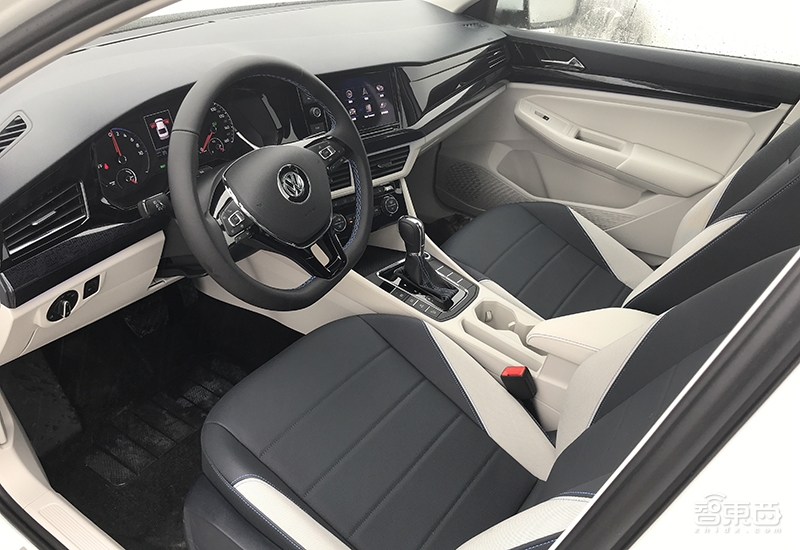 刚刚，大众三大神车齐推电动版！为电动化拼了