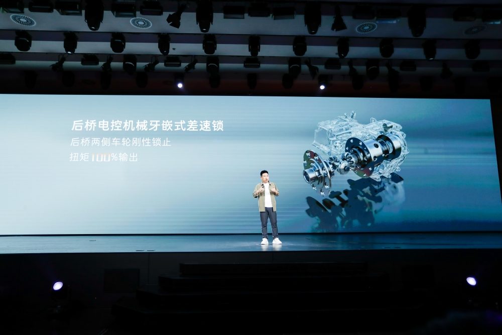 哈弗猛龙燃油版限时13.69万起售!全系标配四驱,零百加速8.1秒