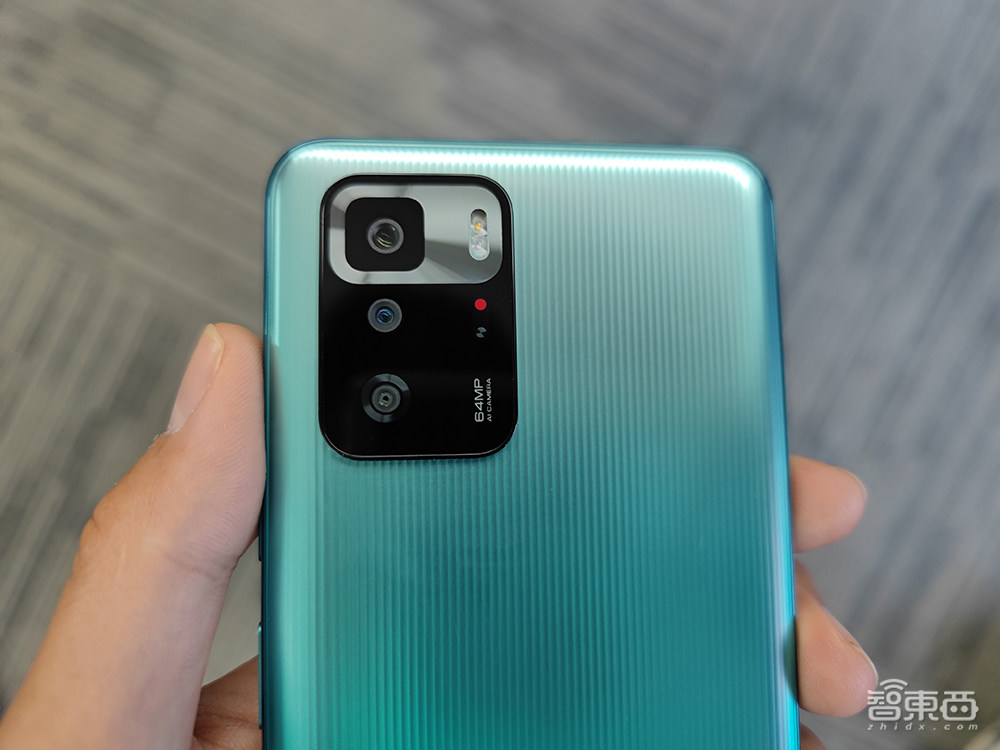 Redmi Note 10 Pro首发体验:67W充电下放,LCD为何能胜OLED?