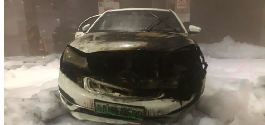 疑似吉利电动车在杭州起火，前一天力帆刚烧过