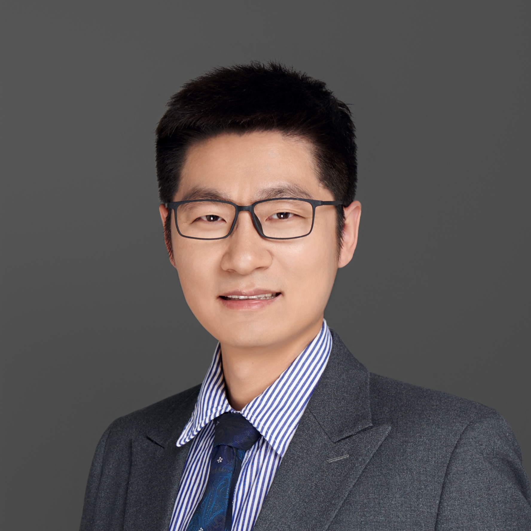 最终议程公布！2025上海车展汽车智能化峰会周六举行，深入讲解座舱AI Agent、端到端智驾与舱驾融合等议题