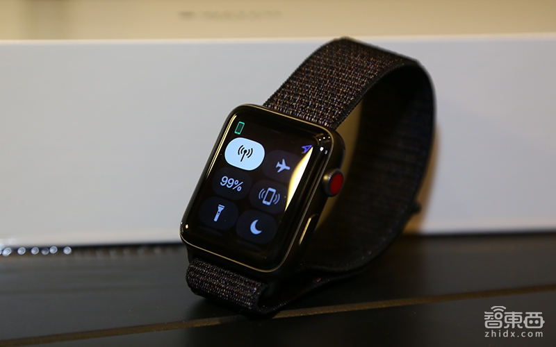 可以打电话的AppleWatch3 开始一个新的通信时代