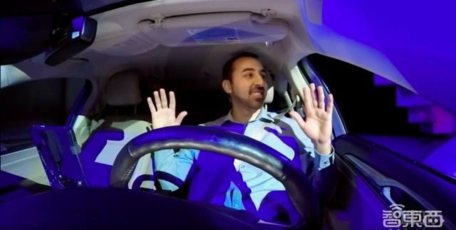 飞行汽车现场起飞!直击史上最炫CES开场秀【附视频】