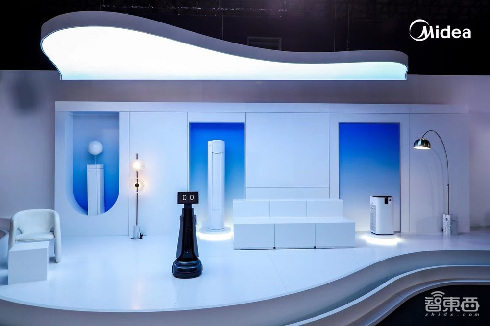 当AI卷入家庭，服务机器人下一个风口到了！