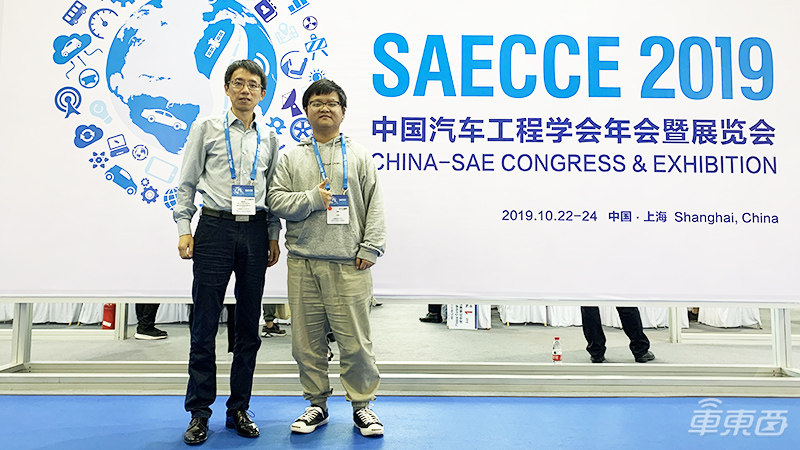 V2X產(chǎn)業(yè)玩家齊聚四跨測(cè)試！高新興發(fā)力芯片模組、終端破局V2X商業(yè)難題