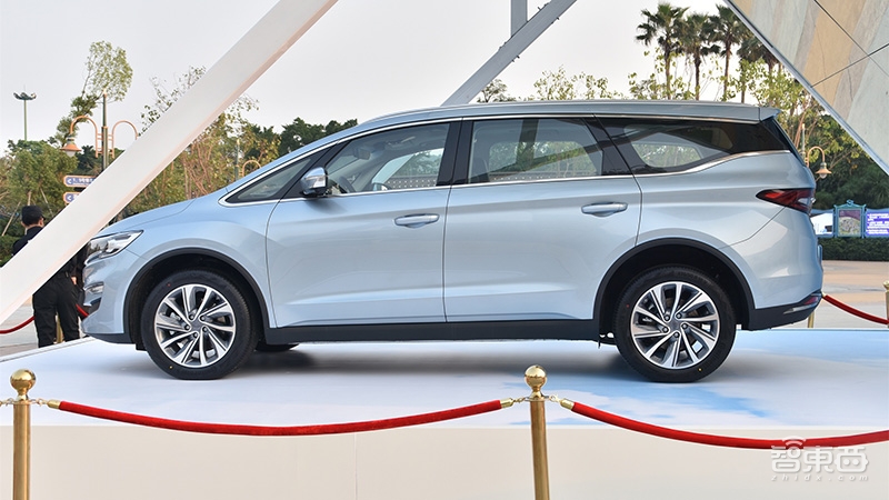 吉利推国民MPV!搭L2级自动驾驶,有两个混动版本,售价10万起!