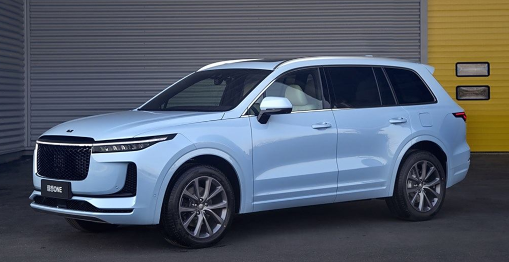 130天后李想再谈AI：评梁文锋两大“杀手锏”，拆解VLA如何炼成