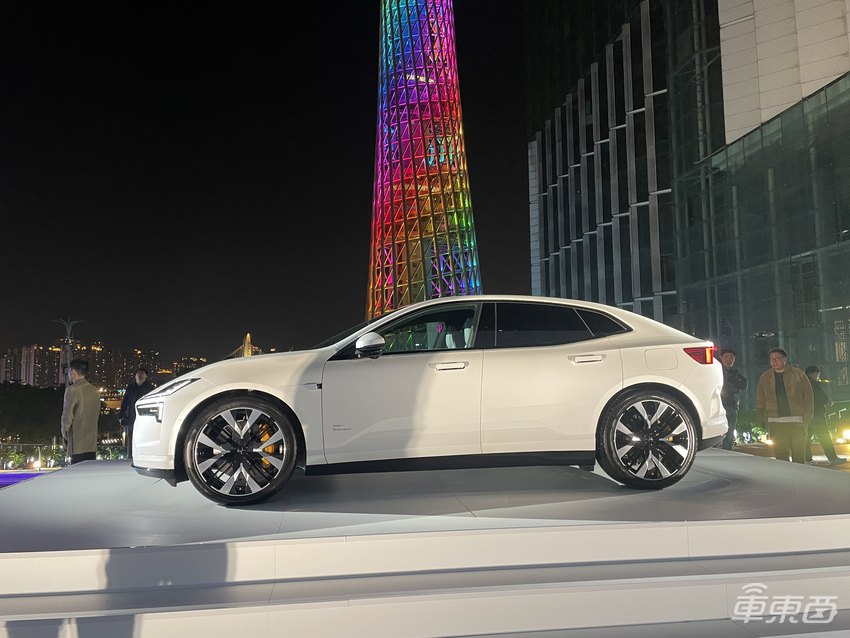 29.99万起售，极星4下个月开始交付，重新打响品牌之战