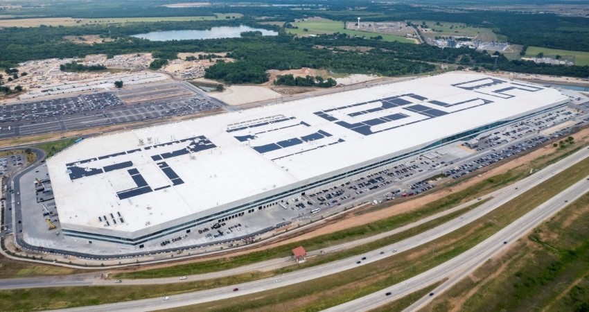 特斯拉裁员风波继续：两高管离职，Model 2项目停滞