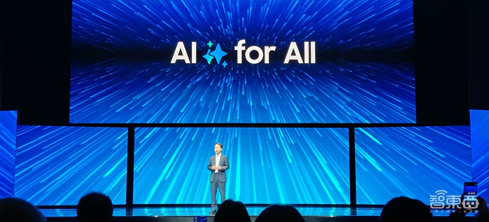 三星要把AI做进整个家里，电视AI识屏一键问答，冰箱化身健康管理大师