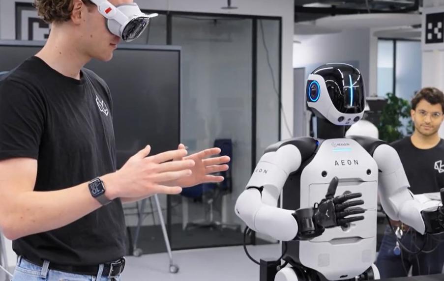 暴走2万步逛遍CES2026：9大方向最火，中企霸场，机器人全明星大乱斗