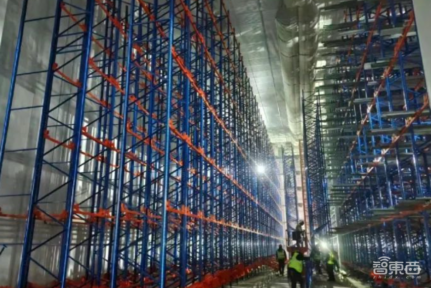 AI驶入物流仓储“深水区”,旷视机器人如何破局?