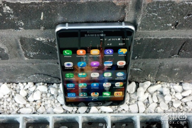 智东西晚报:迪士尼拟建5.6万平米VR体验区 SpaceX发射前两分钟停止