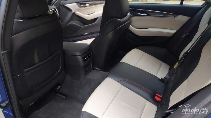 試駕凱迪拉克CT5 憑借越級(jí)運(yùn)動(dòng)性能否挑戰(zhàn)德系三強(qiáng)？