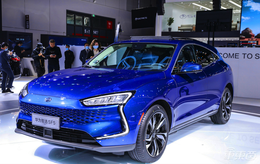 智能新能源汽车背后关键助推力量！上海车展10大亮点技术