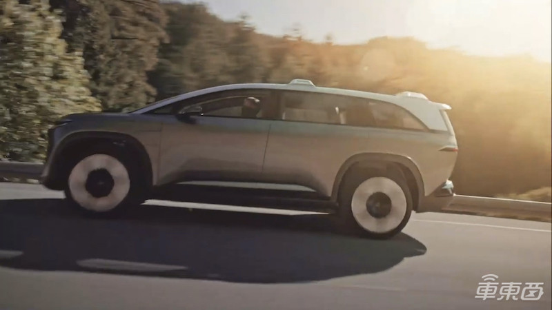 量产电动车续航记录再刷新!Lucid Air能跑800公里,明年交付