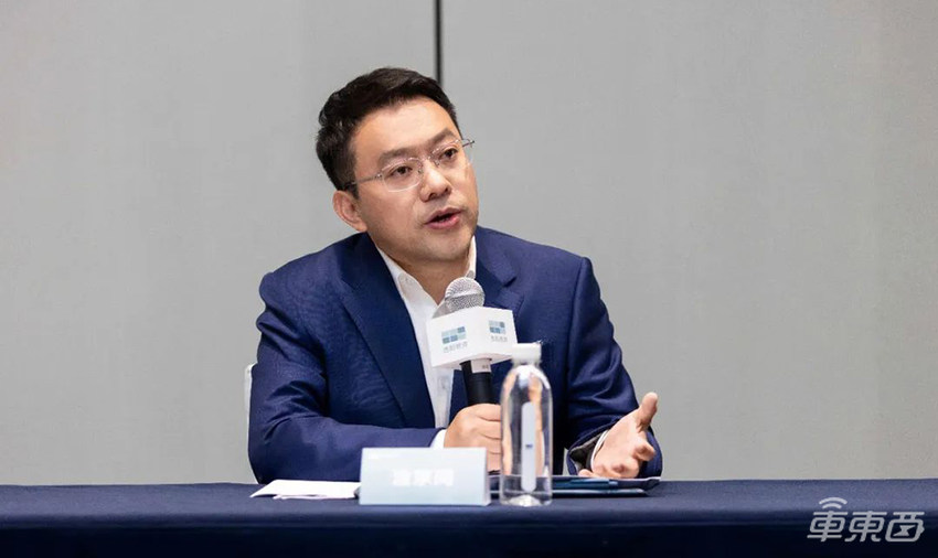 吉利上演“智能”逆袭！全域AI是关键，加速体系化竞争