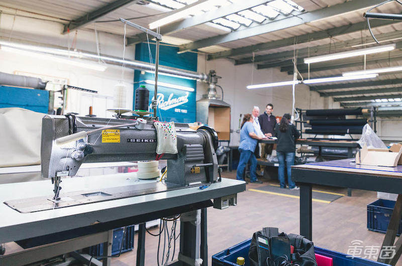 探访英国自动驾驶公司Aurrigo 竟用无人车在机场帮你搬行李！