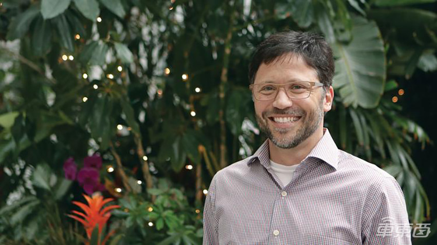 Uber自动驾驶大溃败：5年将烧光25亿美元，团队还在内讧