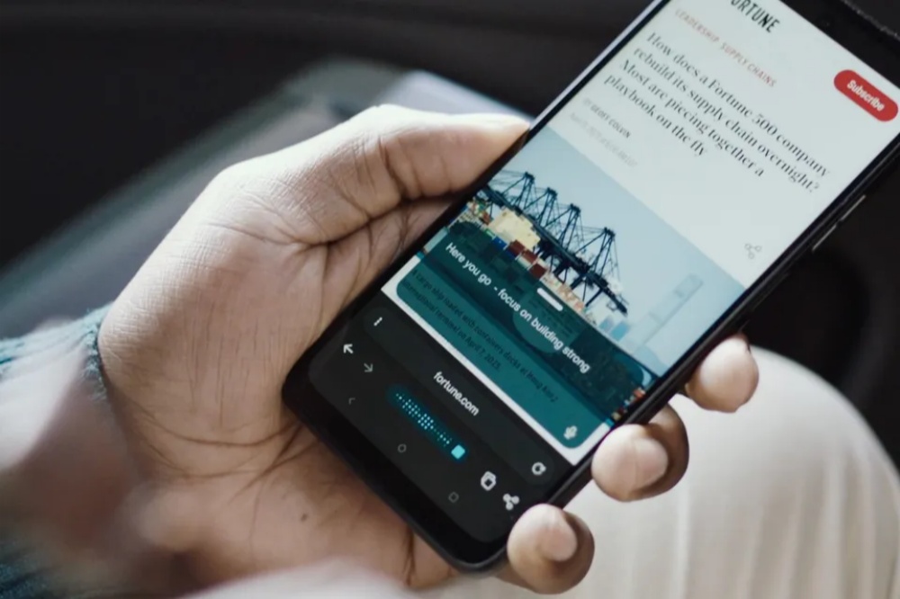 深度复盘:苹果AI牵手谷歌始末、换帅风波,还有Mac史上最密集更新