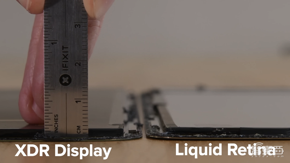 深度解密:苹果只讲了3分钟的这块屏,将引爆千亿市场