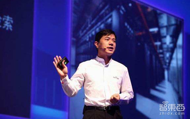 李彦宏首抛“AI思维”论:真正推动社会进步的是算法,而非数据