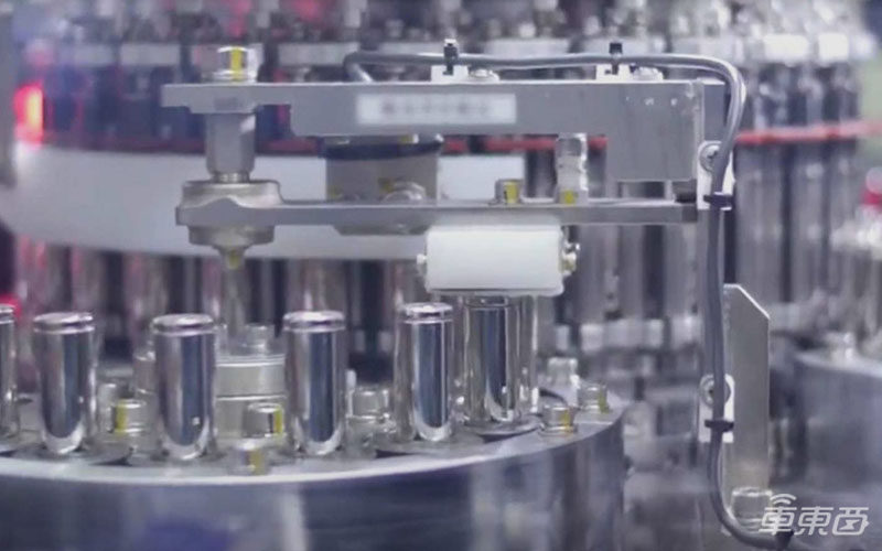 特斯拉擴(kuò)建電池實驗室 自研超級電池或加速量產(chǎn)