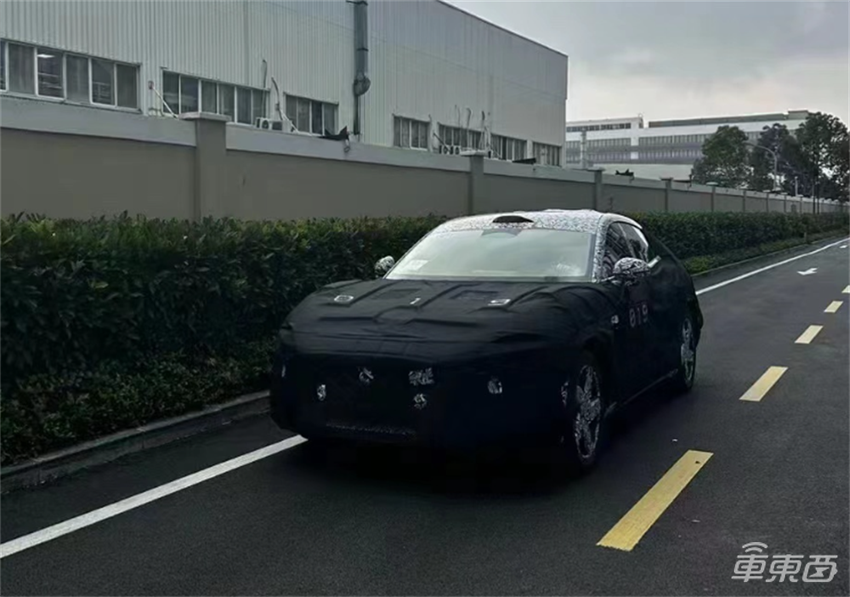 小米汽车“首份财报”:日入7000万,毛利率15.4%